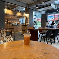 Rise cafe
