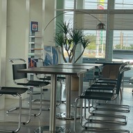 Choe brew : Specialty coffee and bar บ้านบึง