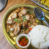 ต้าเสี่ยว  大小烧烤 - Daxiao BBQ ถนนบรรทัดทอง ฝั่งตรงข้ามจุฬาซอย 10