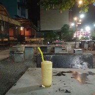 บรรยากาศ ร้าน chaleecoffeeshop