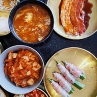 HAWON KOREAN BBQ ห้วยขวาง