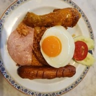 เมนูของร้าน ถูกและดี Eight Thonglor