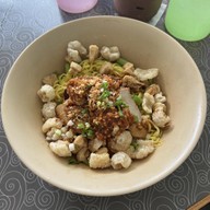 เมนูของร้าน หมี่กากหมูป้าพร