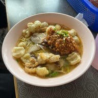เมนูของร้าน หมี่กากหมูป้าพร