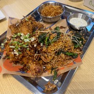 BKK Chicken ไก่ทอดซอสไทย BKK Chicken ไก่ทอดซอสไทย