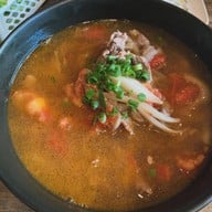 เมนูของร้าน มาดาม พาเท่ห์ 2515 ถนนประจักษ์