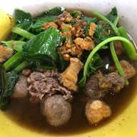 โกเหลียง ก๋วยเตี๋ยวเรือ ปากทางเข้ากองบิน