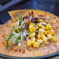 โทมาโตนู้ดเดิ้ล ซอยธนิยะ