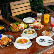 ชีวะโกวิว Chivago View Hotel & Restaurant
