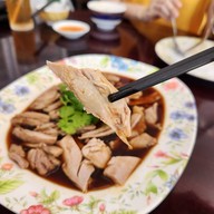 เมนูของร้าน ฉั่วเจียบฮวด ห่านพะโล้ท่าดินแดง ซอยท่าข้าม 24