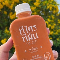 ชาไทยทีใครทีมัน