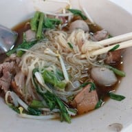 มิตรโภชนา ก๋วยเตี๋ยวเนื้อ พระนคร