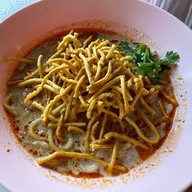 ข้าวซอยป้าไพ