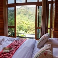 ชีวะโกวิว Chivago View Hotel & Restaurant