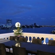 บรรยากาศ รินริมน้ำ