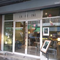 หน้าร้าน CA.FE.INT สามเสน 9