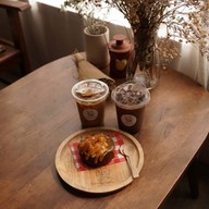 Boonchomphu Home Cafe -