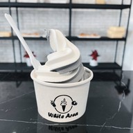 White Area สัตหีบ