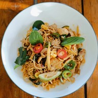 เมนูของร้าน ผัดกะเพราพ่นไฟ อาหารตามสั่ง ผัดหมี่โคราช เมนูเส้น แกงป่า แกงกะทิ ผัดเผ็ด by เชฟคิง