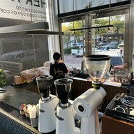Her Room Specialty Coffee สุขุมวิท 107 แบริ่ง 26