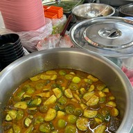 เจ๊หญิง ข้าวแกงบุฟเฟต์