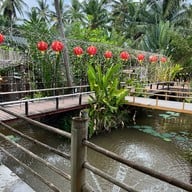 บ้านไร่มีสุข