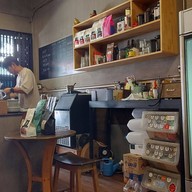 ผู้ชายขายกาแฟ