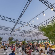 บรรยากาศ ตลาดนัดลูกกำนันเกา - ตลาดนัดอยุธยา/ตลาดนัดอ่างทอง