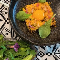 เมนูของร้าน เที่ยงตรง By House Number 1712