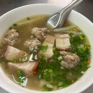 ก๋วยจั๊บนายเอ็ก (Nai Ek Roll Noodle) เยาวราช (primary branch)