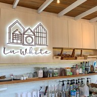 In White Noodles & Cafe' สุรินทร์