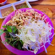 ศาลาจำปางัวปิ่น ปากเซ