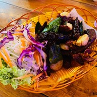 ศาลาจำปางัวปิ่น ปากเซ