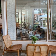 In White Noodles & Cafe' สุรินทร์