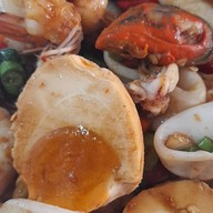 แม่มณีรัตน์ อาหารตามสั่ง