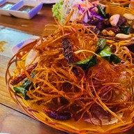 ศาลาจำปางัวปิ่น ปากเซ