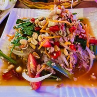 ศาลาจำปางัวปิ่น ปากเซ