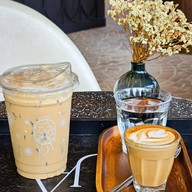 เมนูของร้าน Yua Cafe & Things ยัวร์ คาเฟ่ แอนด์ ติงส์