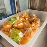 ขนมปังสังขยาจุ้งเม้ง บางรัก