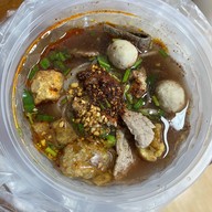 เมนูของร้าน ก๋วยเตี๋ยวเจ้สั้น