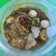 เมนูของร้าน ก๋วยเตี๋ยวเจ้สั้น