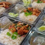 ลุงแนนข้าวมันไก่