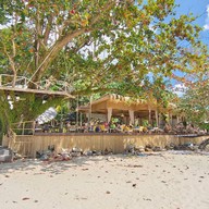 Andalay Beach Bar & Cafe