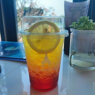 The river house by chada