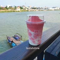 เมนูของร้าน THE BOX HOUSE ริมน้ำแม่กลอง