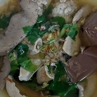 จุ่ม จี่ ย่าง  ซอยวัดพระเงิน .ย้ายมาจาก BB Market ซอยวัดพระเงิน