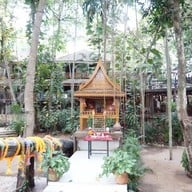 บรรยากาศ ร้านอาหารบ้านสวน