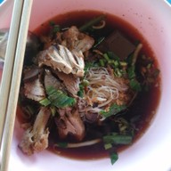 เมนูของร้าน แอ๊ด ก๋วยเตี๋ยวเป็ด กะเพราเป็ด