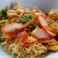 ยำปูม้าตลาดปากน้ำ (แสบปากแต่อยากแดก) ยำปูตลาดปากน้ำ