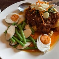 เมนูของร้าน บ้านพี่เล็ก พระราม 9